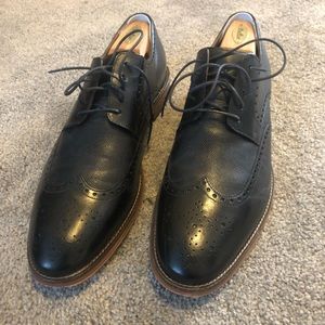 Men’s Johnston & Murphy dress shoes